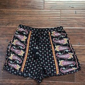 Xhilaration Shorts (size small)